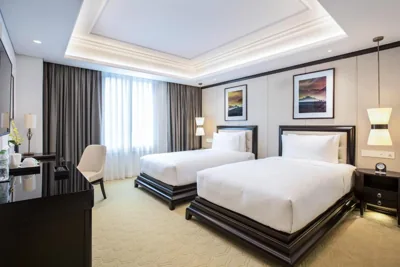 Premium-Zweibettzimmer mit Badewanne — Mai House Saigon Hotel